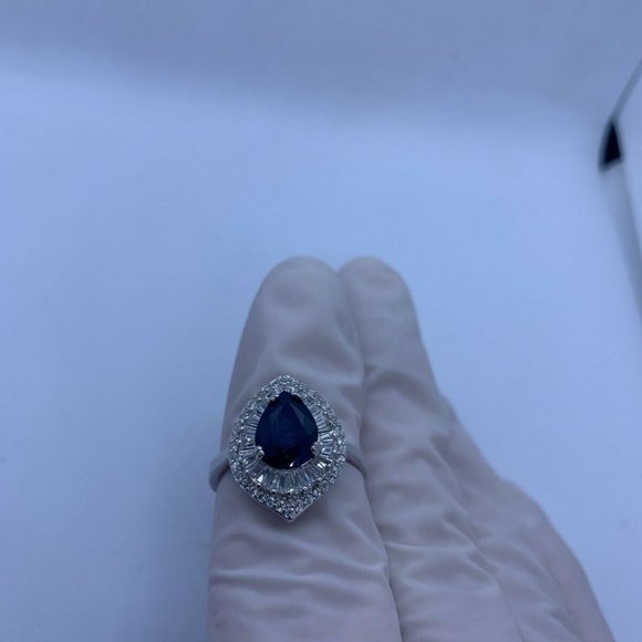 STIRLING SILVER PEAR CUT SAPPHIRE COCKTAIL RING - Picture 2 of 10